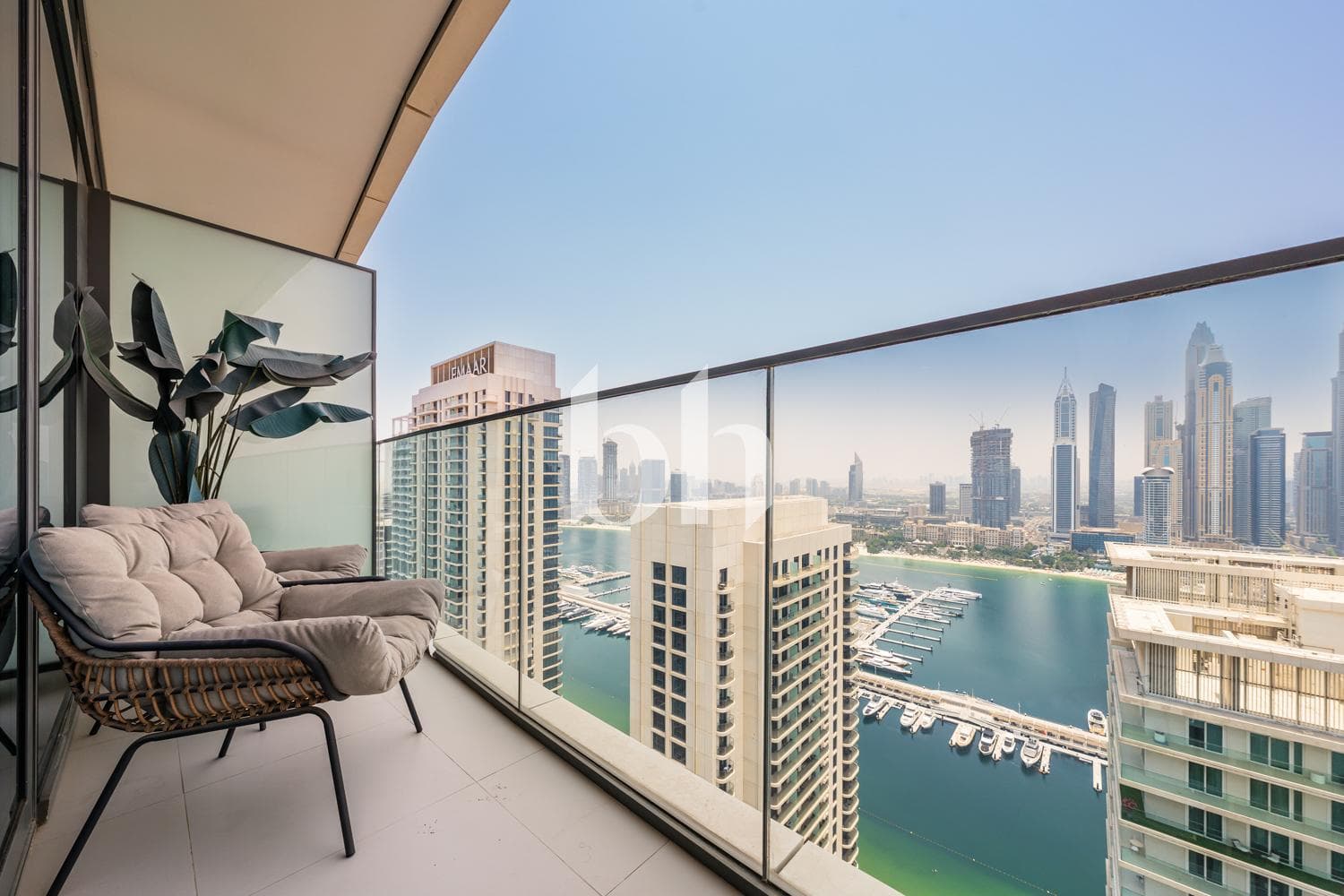 2 Bedroom Apartment in Beach Vista Tower 1 - photo 2