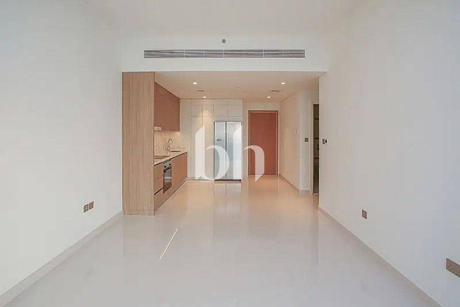 2 Bedroom Apartment in Beach Vista Tower 1 - photo 1