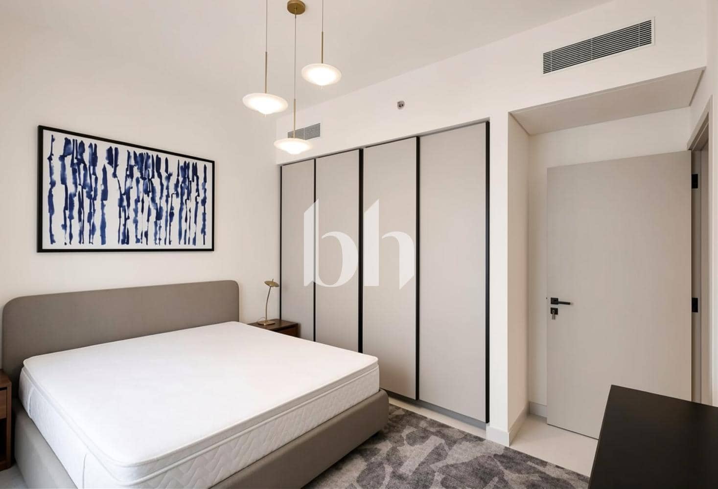 1 Bedroom Apartment in Marina Vista Tower 1 - photo 1