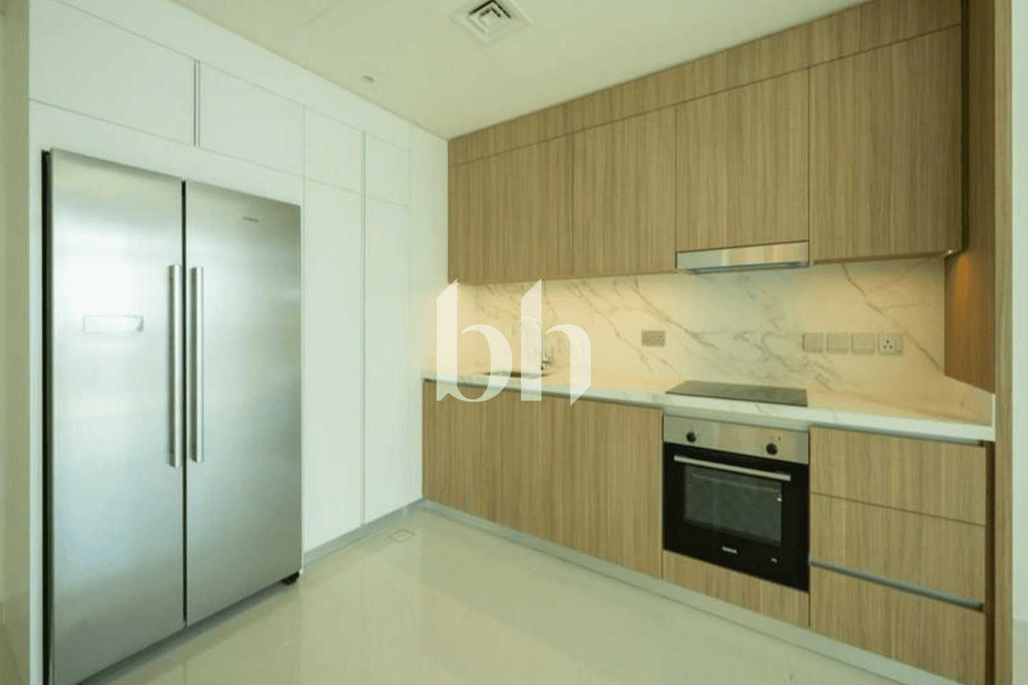 2 Bedroom Apartment in Beach Vista Tower 1 - photo 1