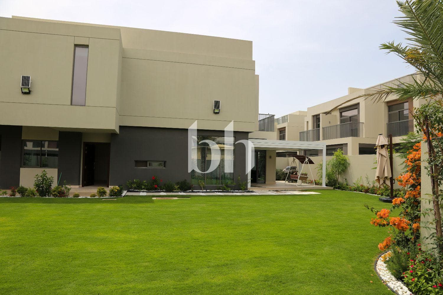 5 Bedroom Townhouse in The Pulse Beachfront 3