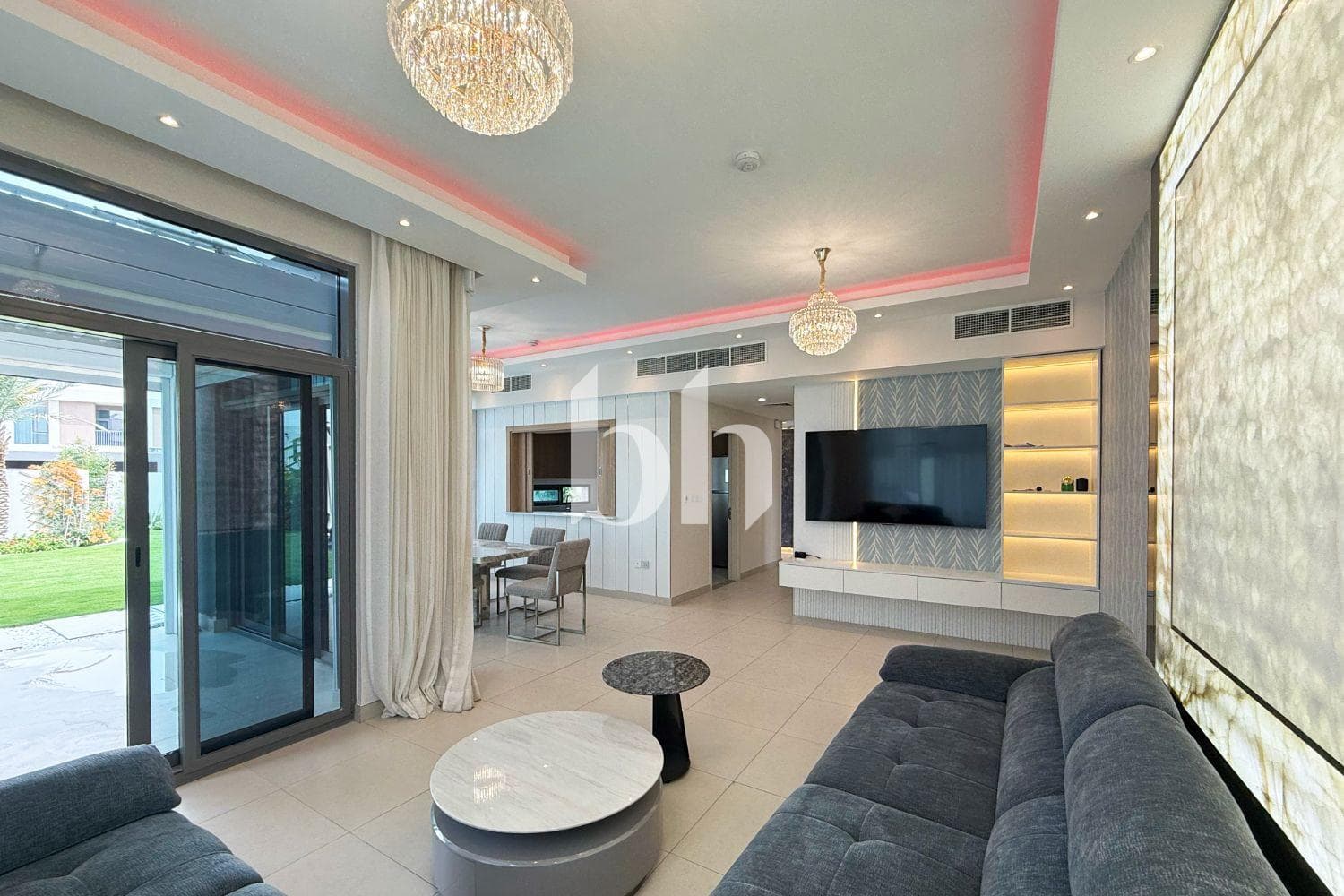 5 Bedroom Townhouse in The Pulse Beachfront 3 - photo 2