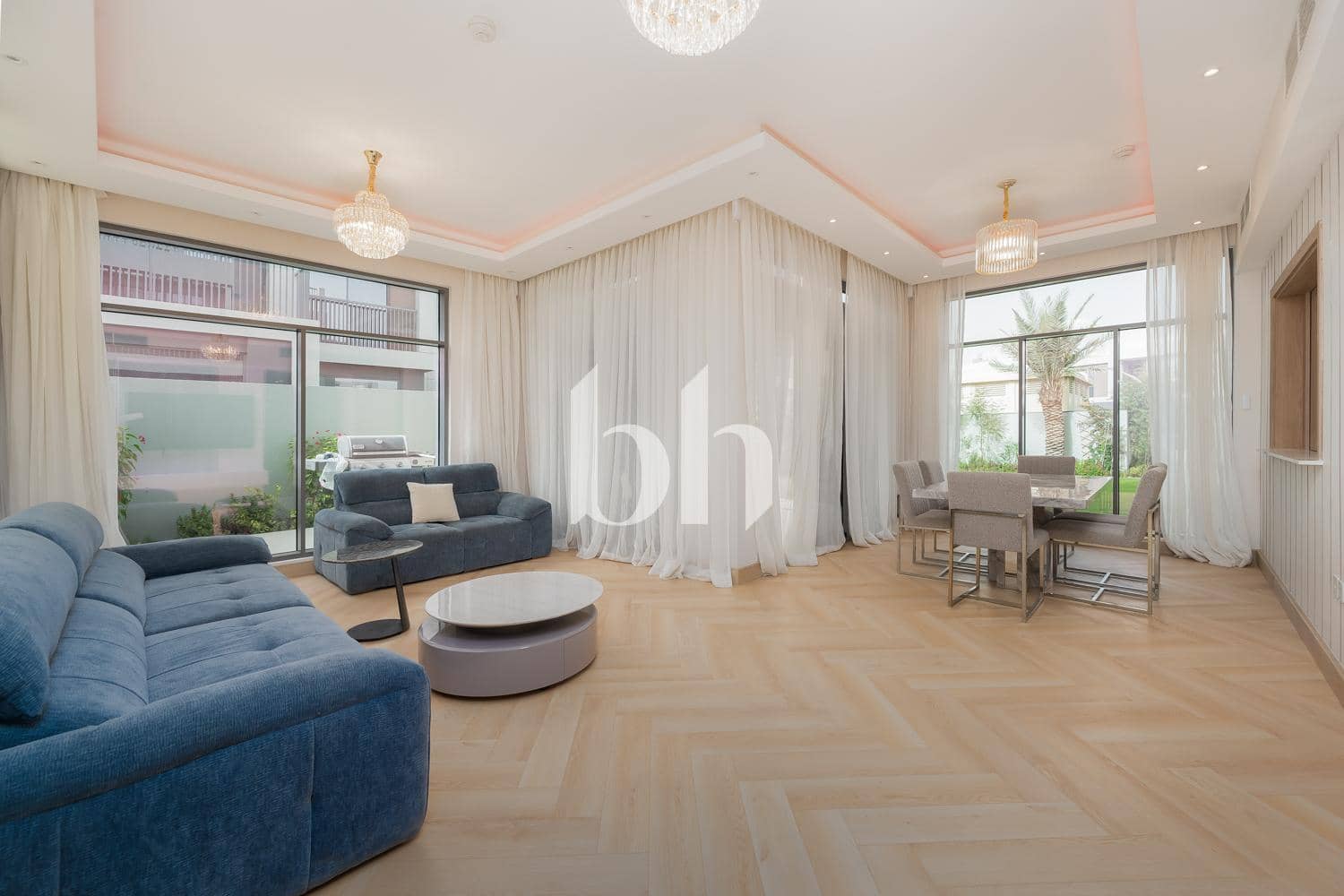 5 Bedroom Villa in The Pulse Beachfront 3