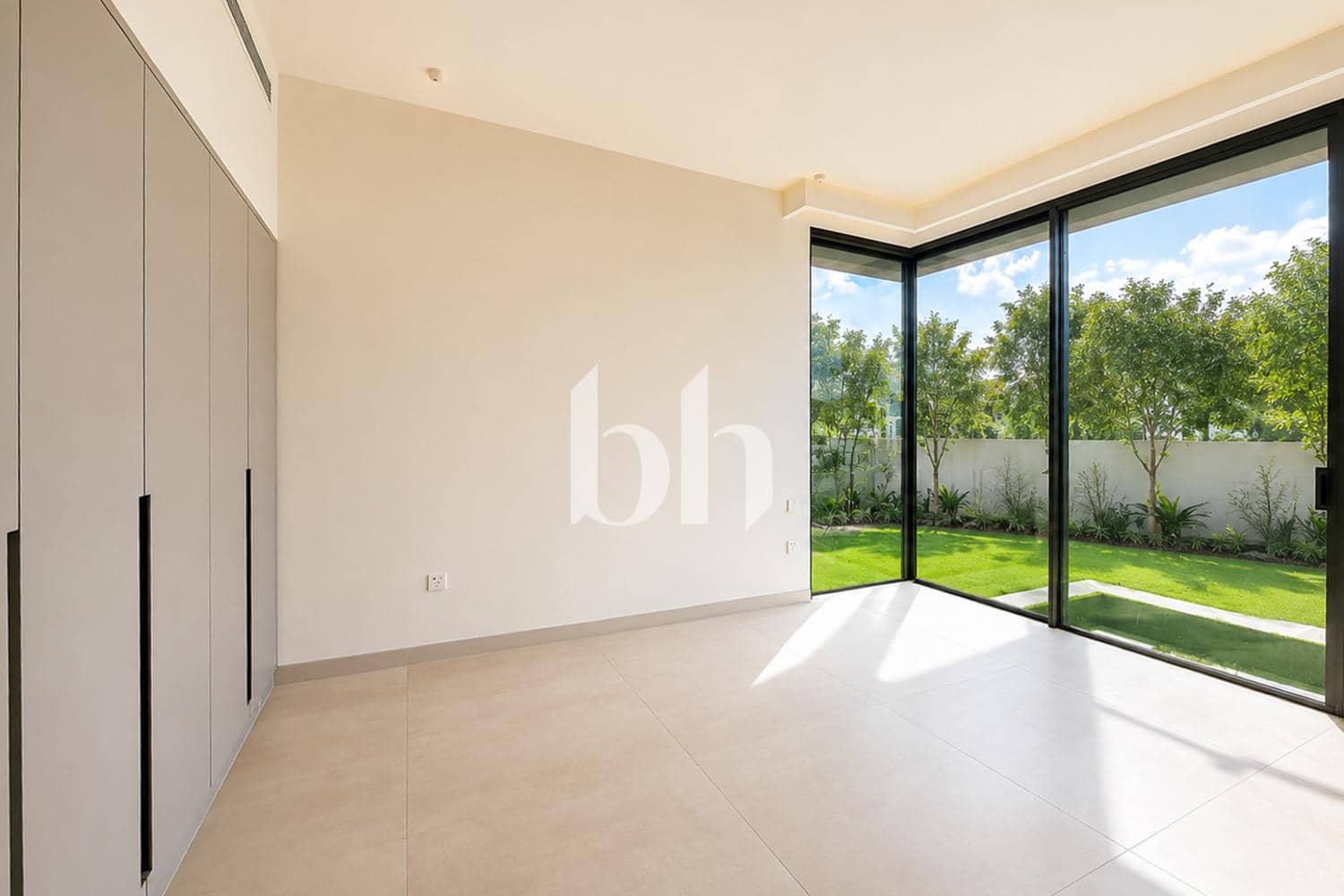 3 Bedroom Townhouse in Nad Al Sheba Gardens - Phase 3 - photo 1
