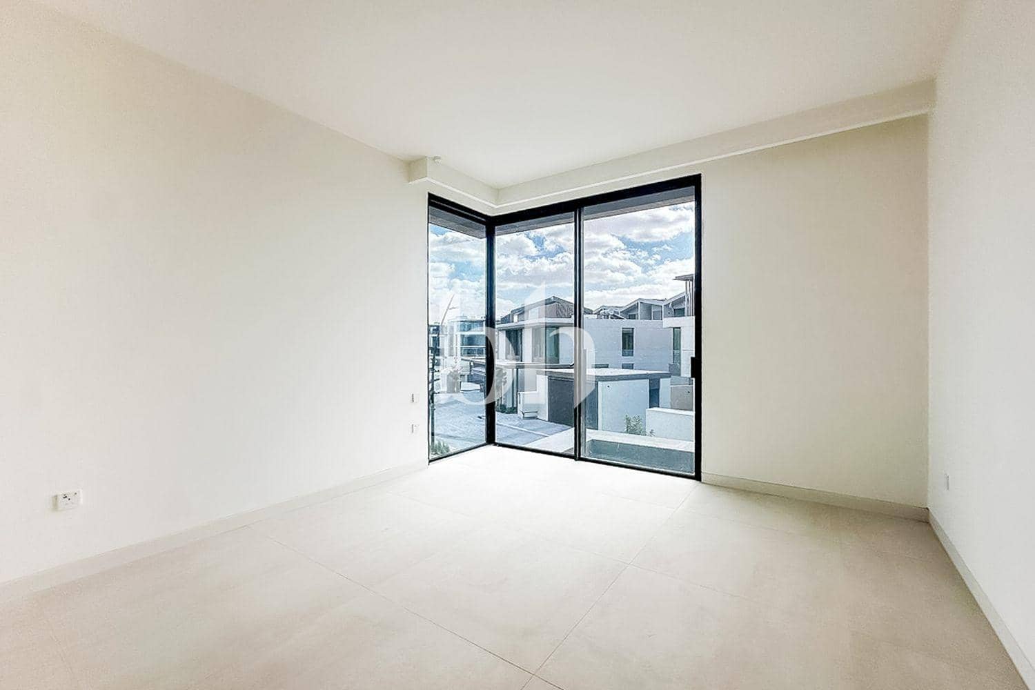 3 Bedroom Villa in Nad Al Sheba Gardens Phase 2 - photo 2