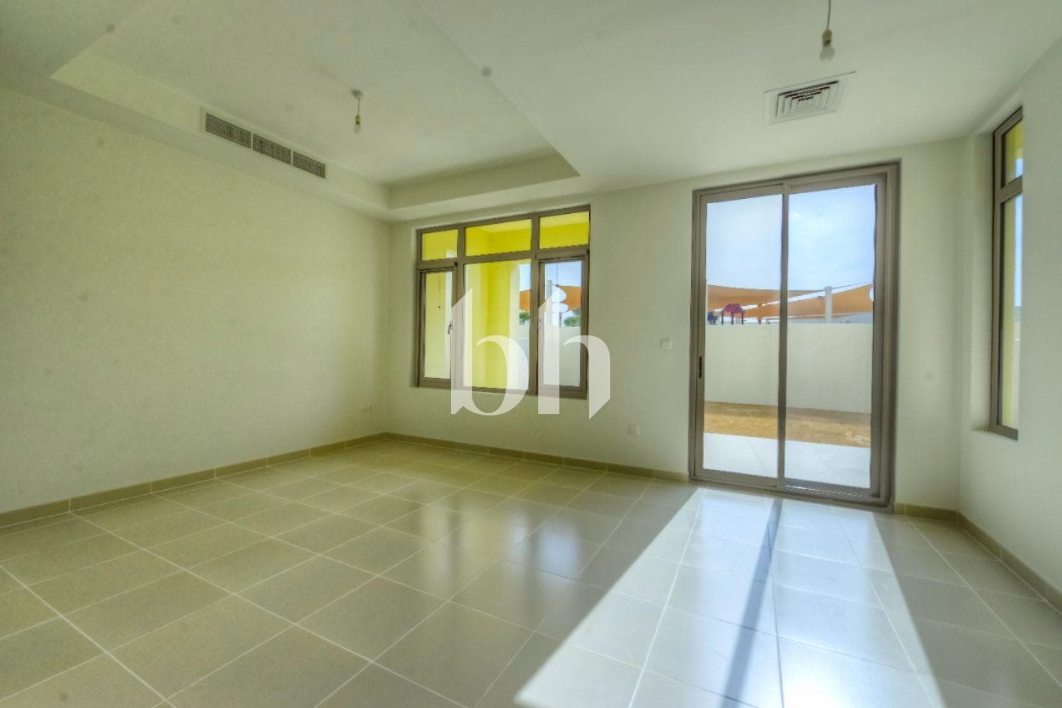 3 Bedroom Townhouse in Mira Oasis 3 - photo 2