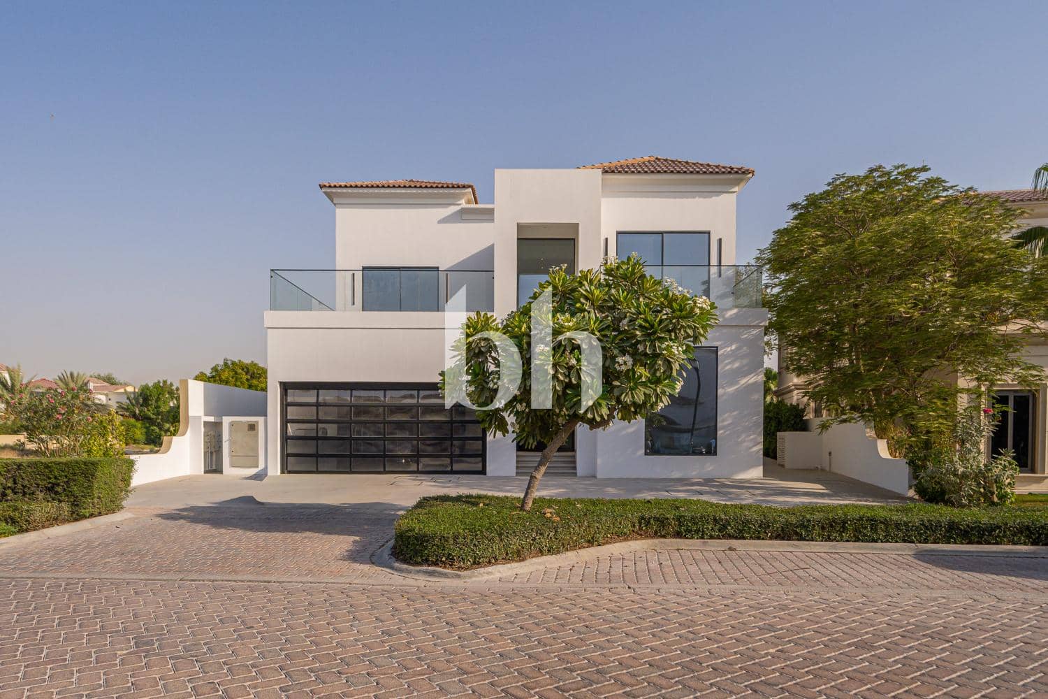 5 Bedroom Villa in Wildflower - photo 2