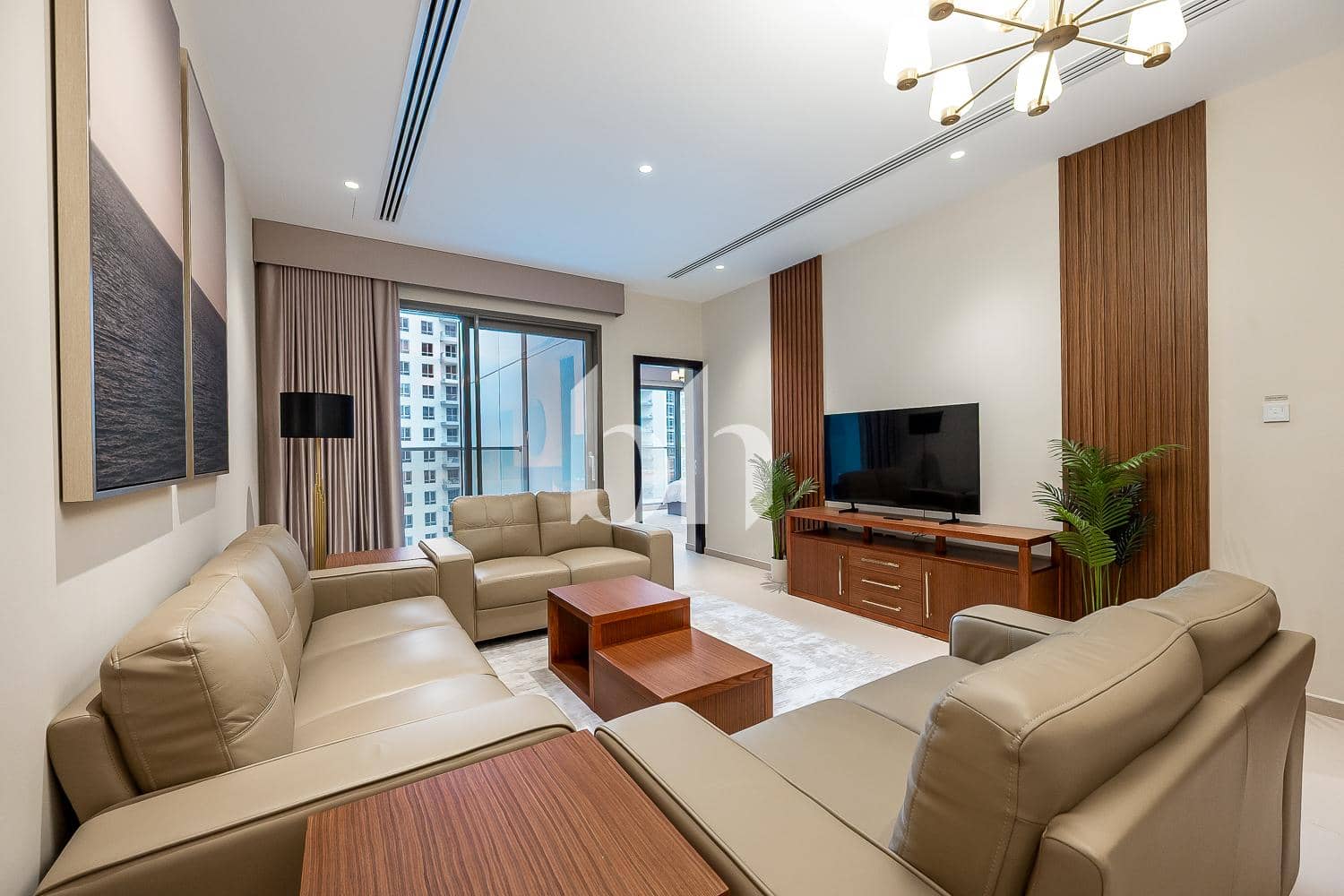 3 Bedroom Apartment in Elite Downtown Residence 2