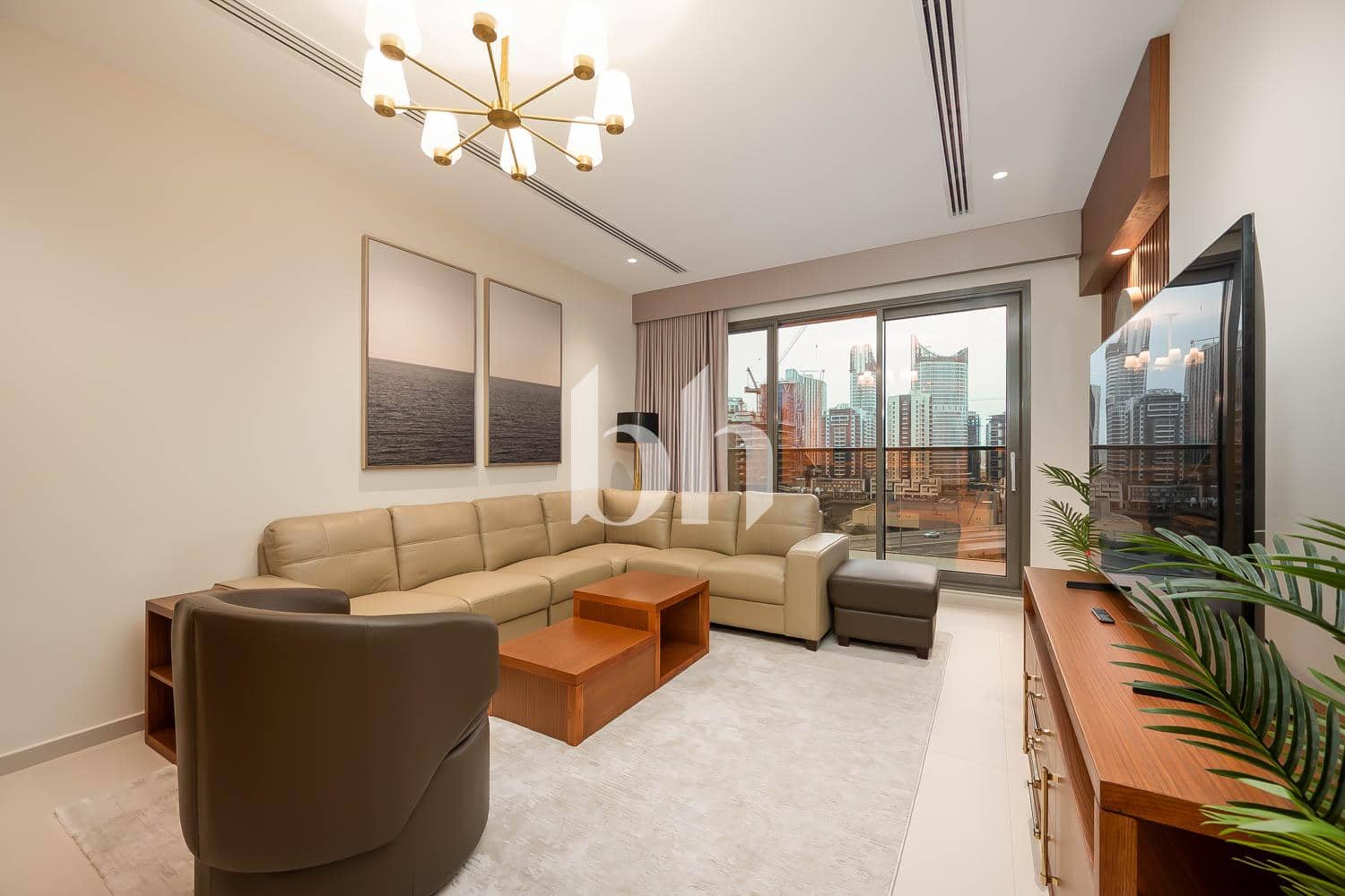 1 Bedroom Apartment in Elite Downtown Residence 2