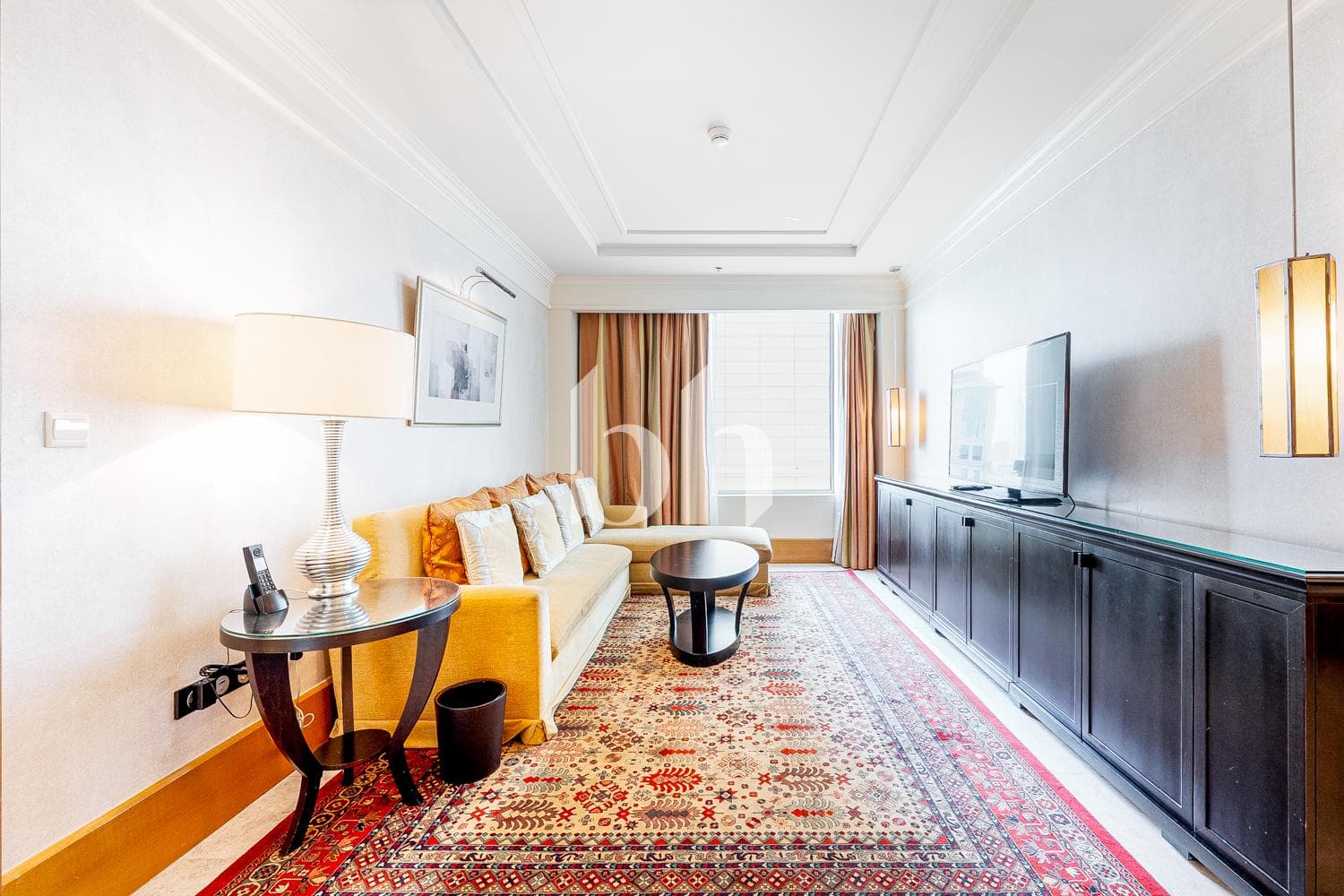 2 Bedroom Apartment in Ritz Carlton