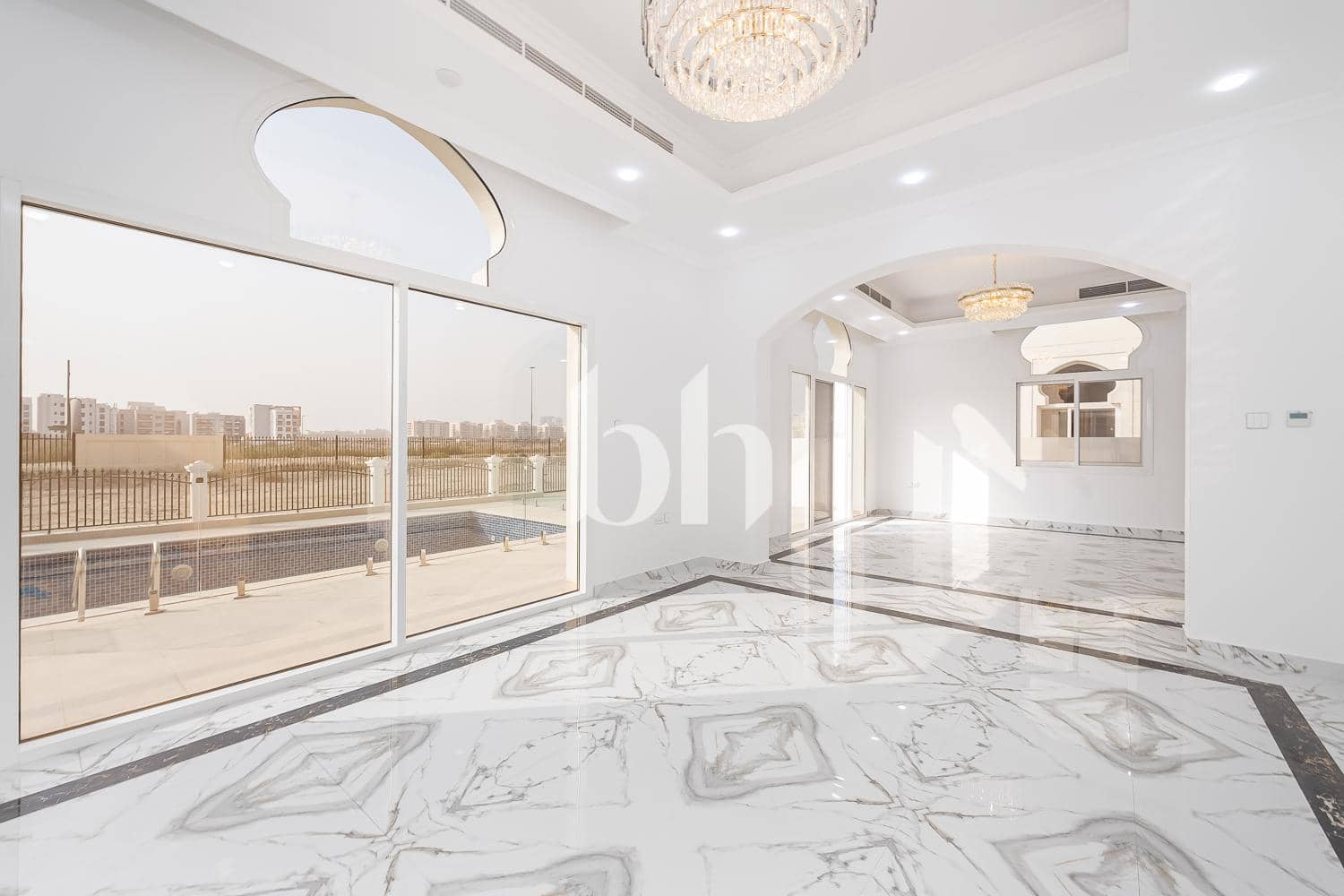 6 Bedroom Villa in The Centro - photo 2