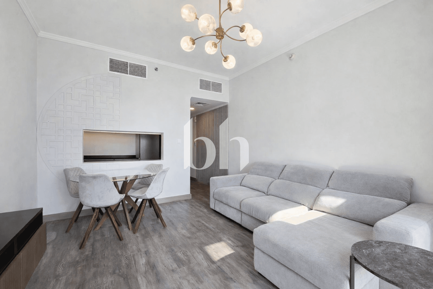 1 Bedroom Apartment in Jumeirah Bay X1 - photo 1