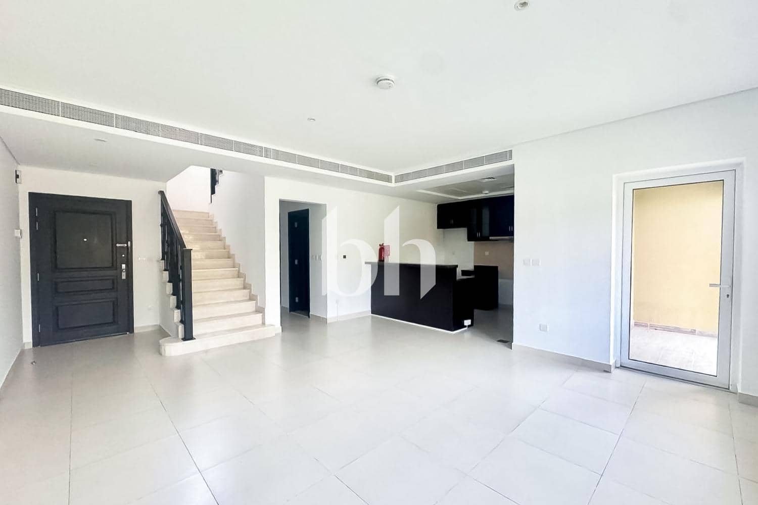 3 Bedroom Villa in Casa Dora - photo 2