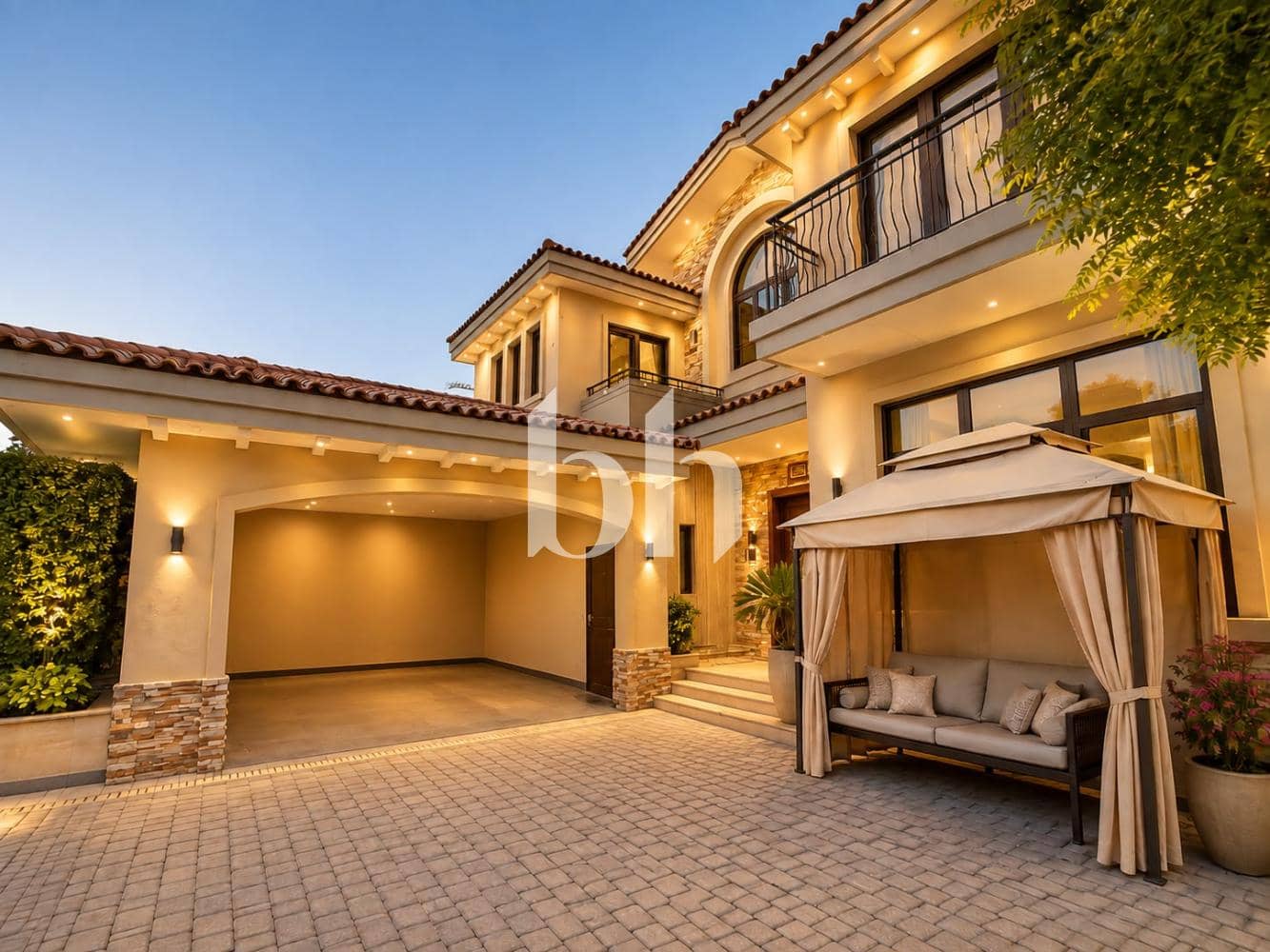5 Bedroom Villa in Sanctuary Falls - photo 2