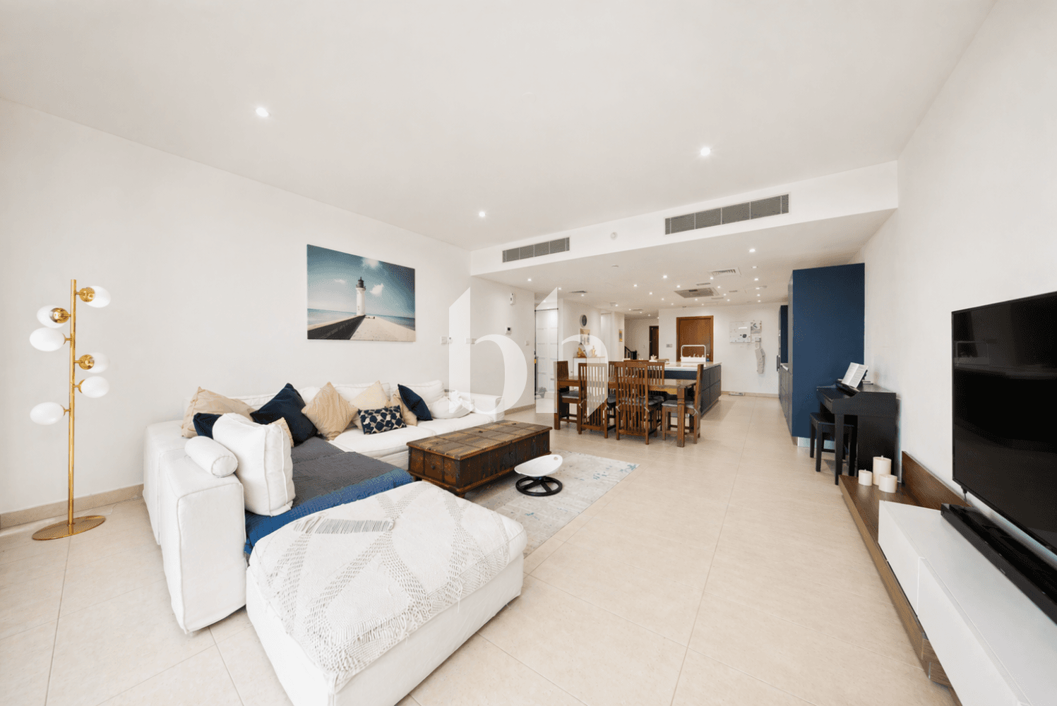 3 Bedroom Townhouse in Building A - photo 2