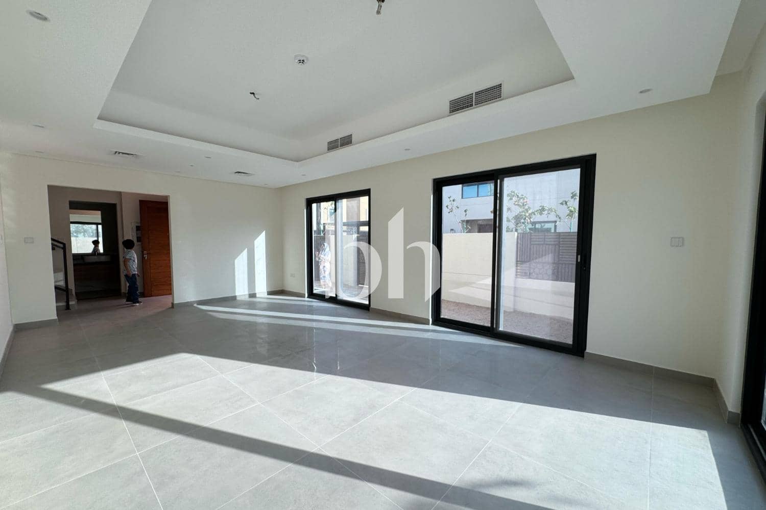 3 Bedroom Townhouse in Sharjah Sustainable City - photo 1