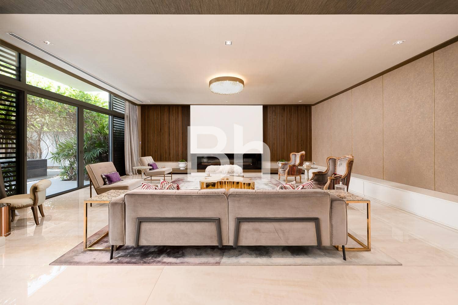 5 Bedroom Villa in District One Villas - photo 2