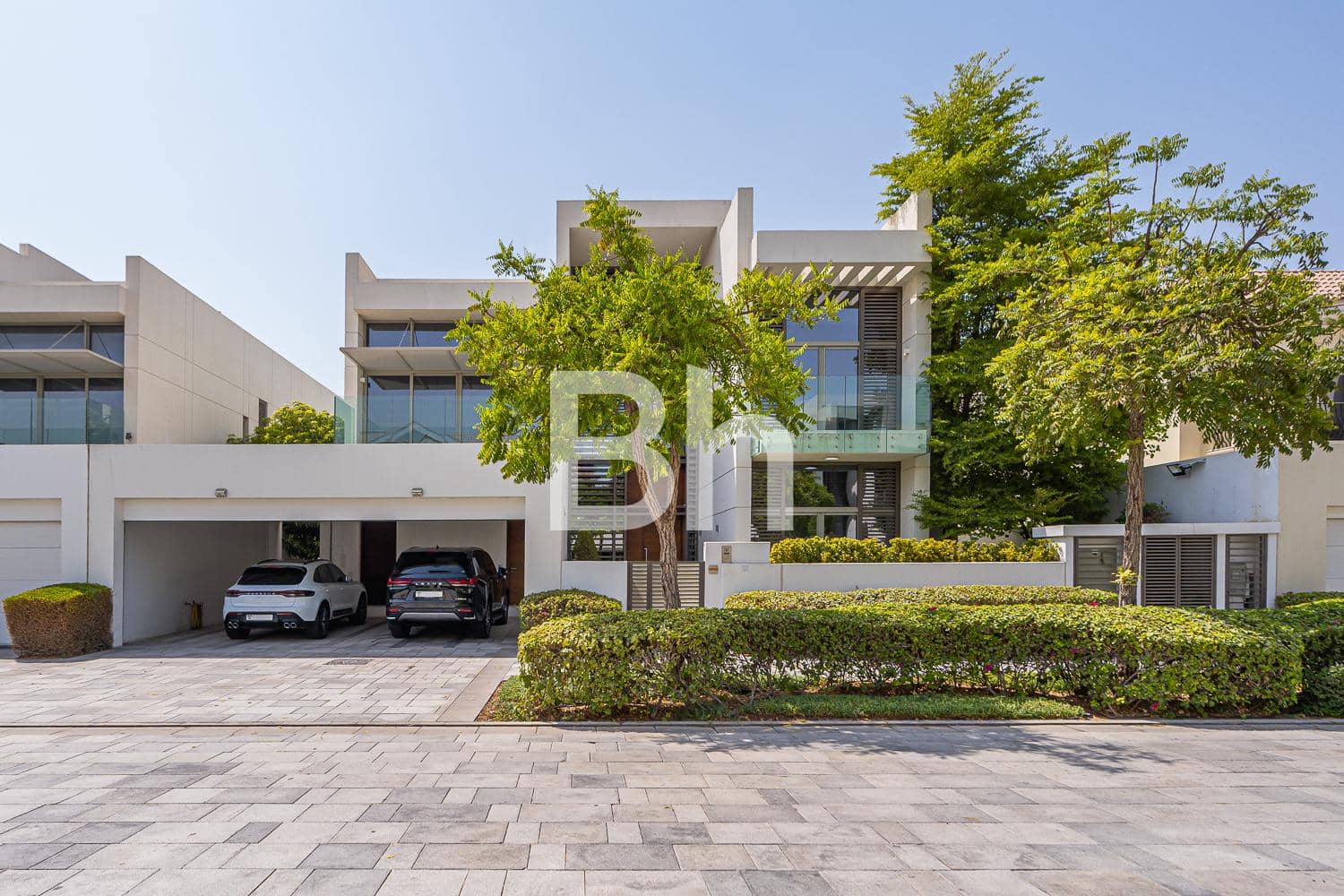 5 Bedroom Villa in District One Villas