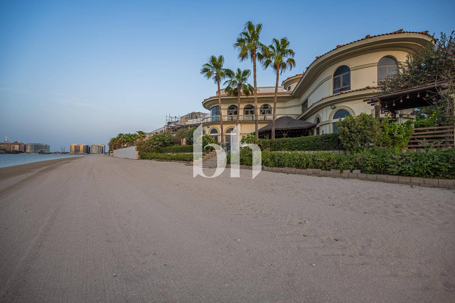 5 Bedroom Villa in Signature Villas Frond B