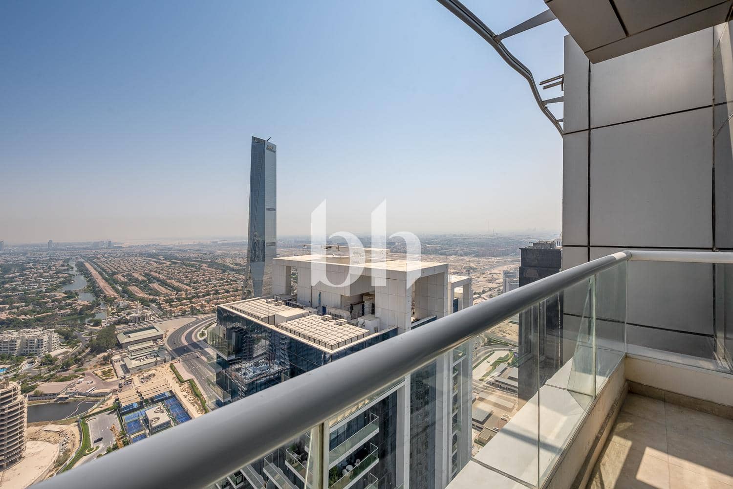 4 Bedroom Apartment in Dubai Star