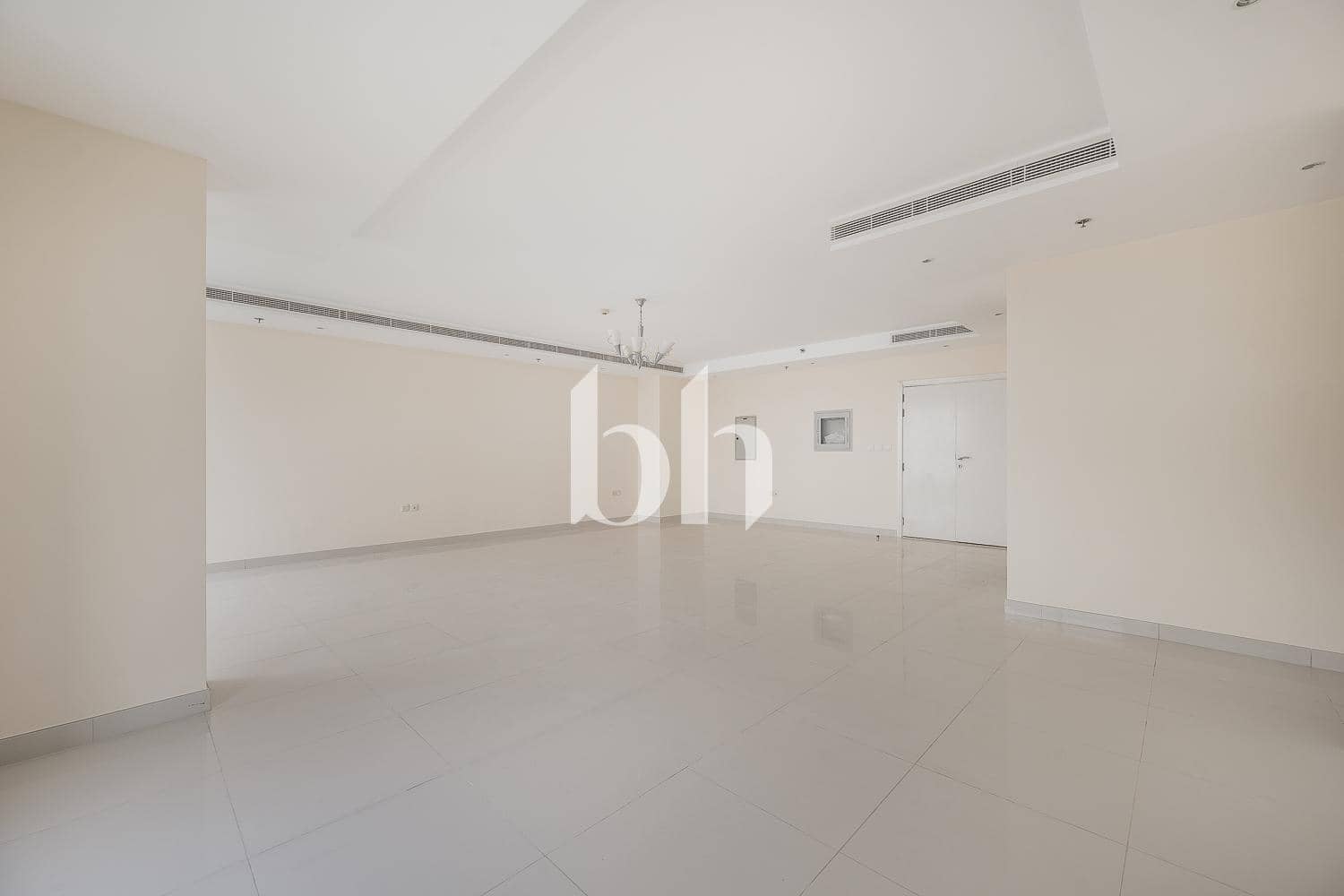 4 Bedroom Apartment in Dubai Star - photo 2