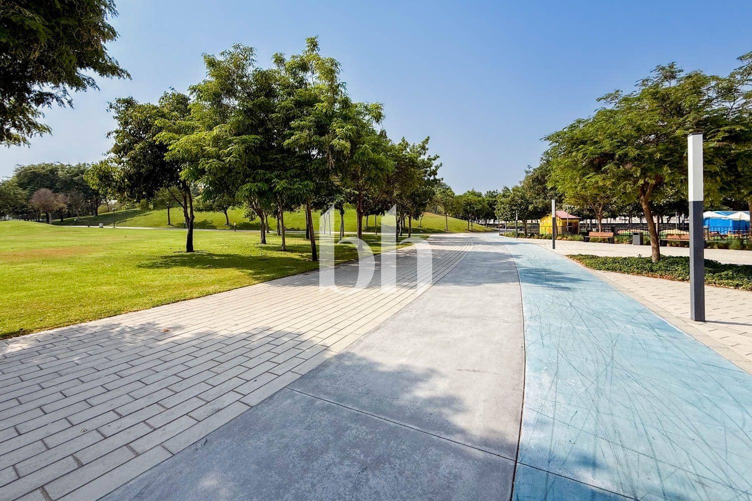 4 Bedroom Townhouse in Nasma Residence - photo 2