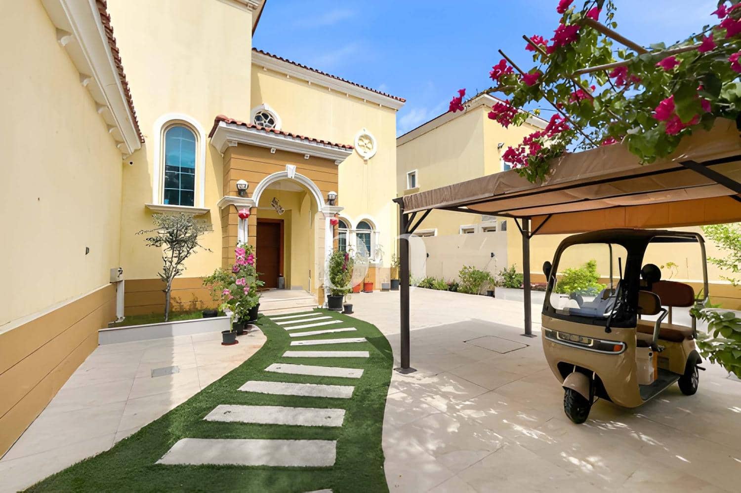3 Bedroom Villa in Legacy Small