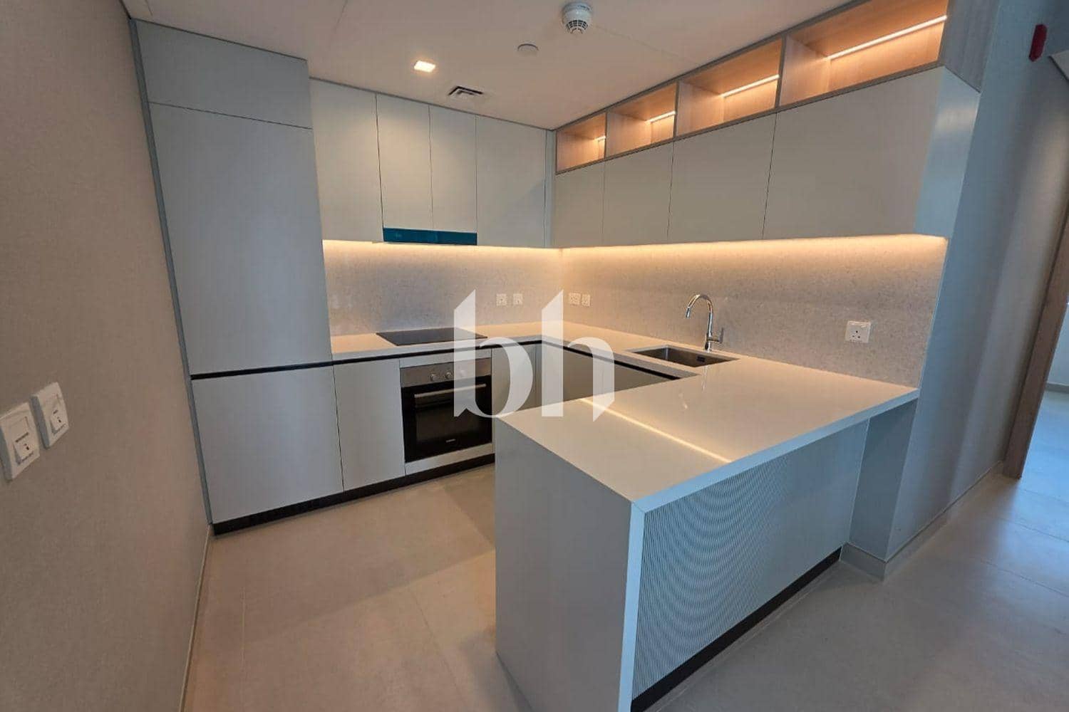 2 Bedroom Apartment in LIV Waterside - photo 2