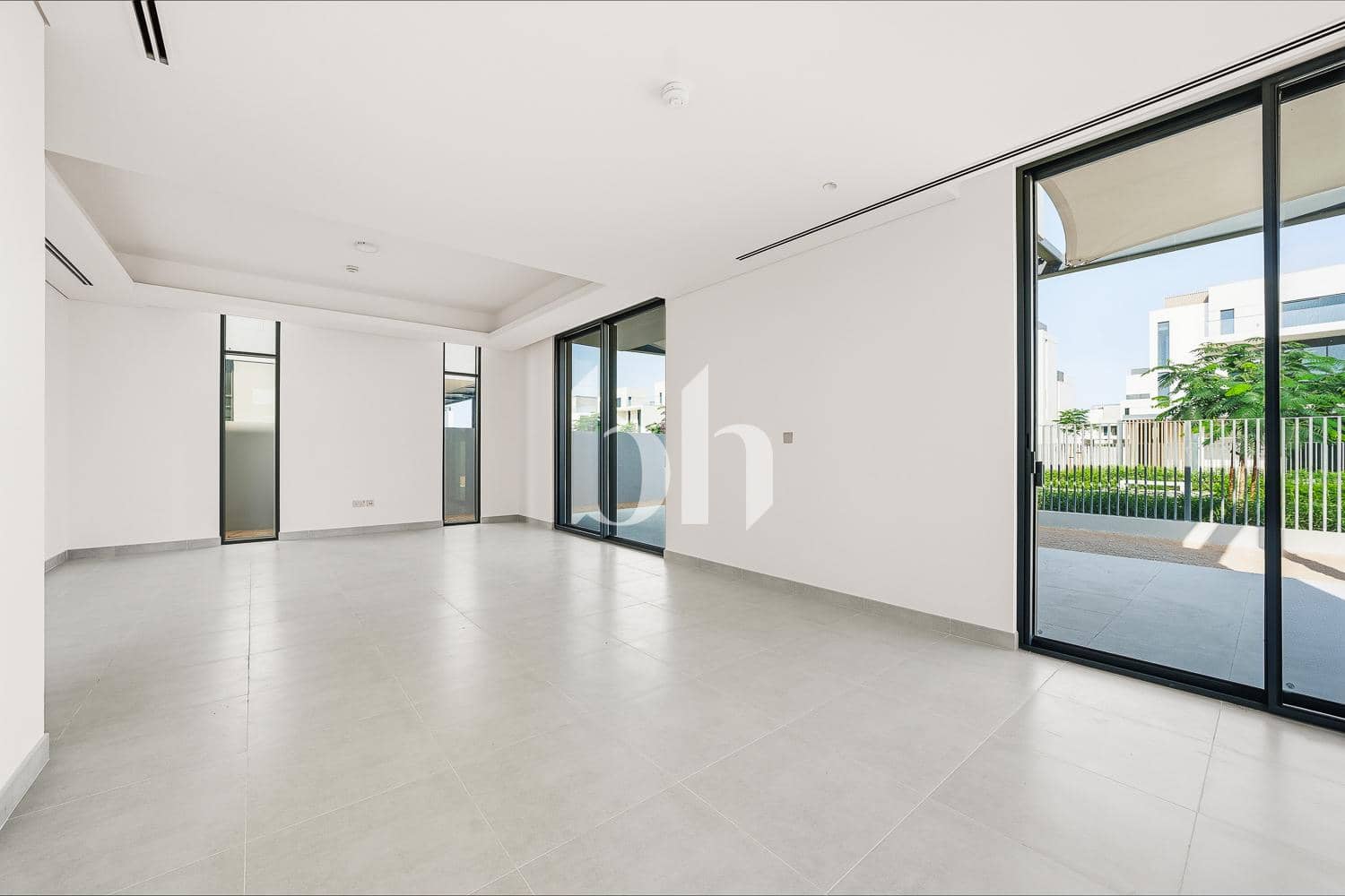 4 Bedroom Villa in Elie Saab 1 - photo 2