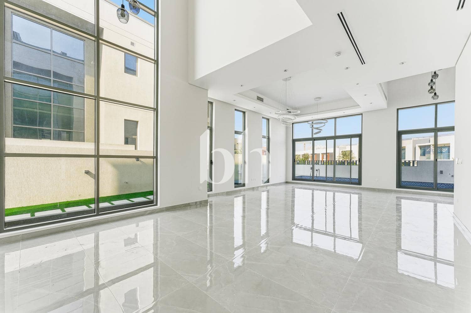 6 Bedroom Villa in Murano Townhouses - photo 1