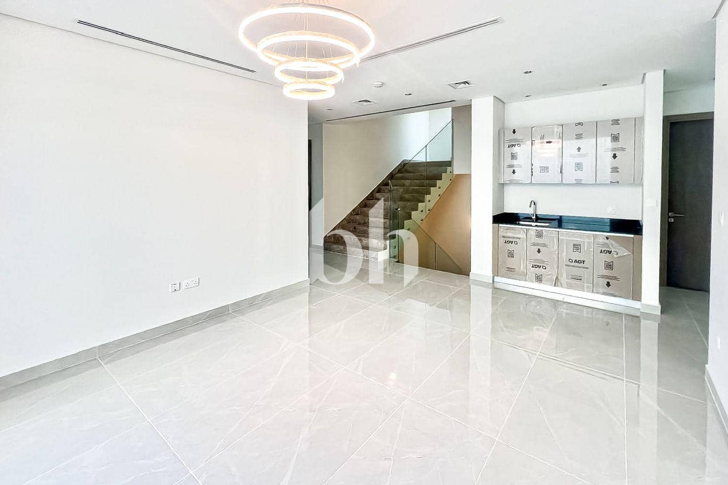 6 Bedroom Villa in Murooj Al Furjan East - photo 1