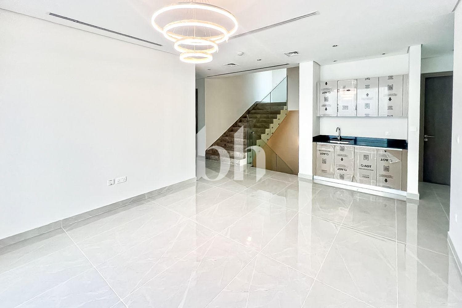 6 Bedroom Villa in Murooj Al Furjan East - photo 1