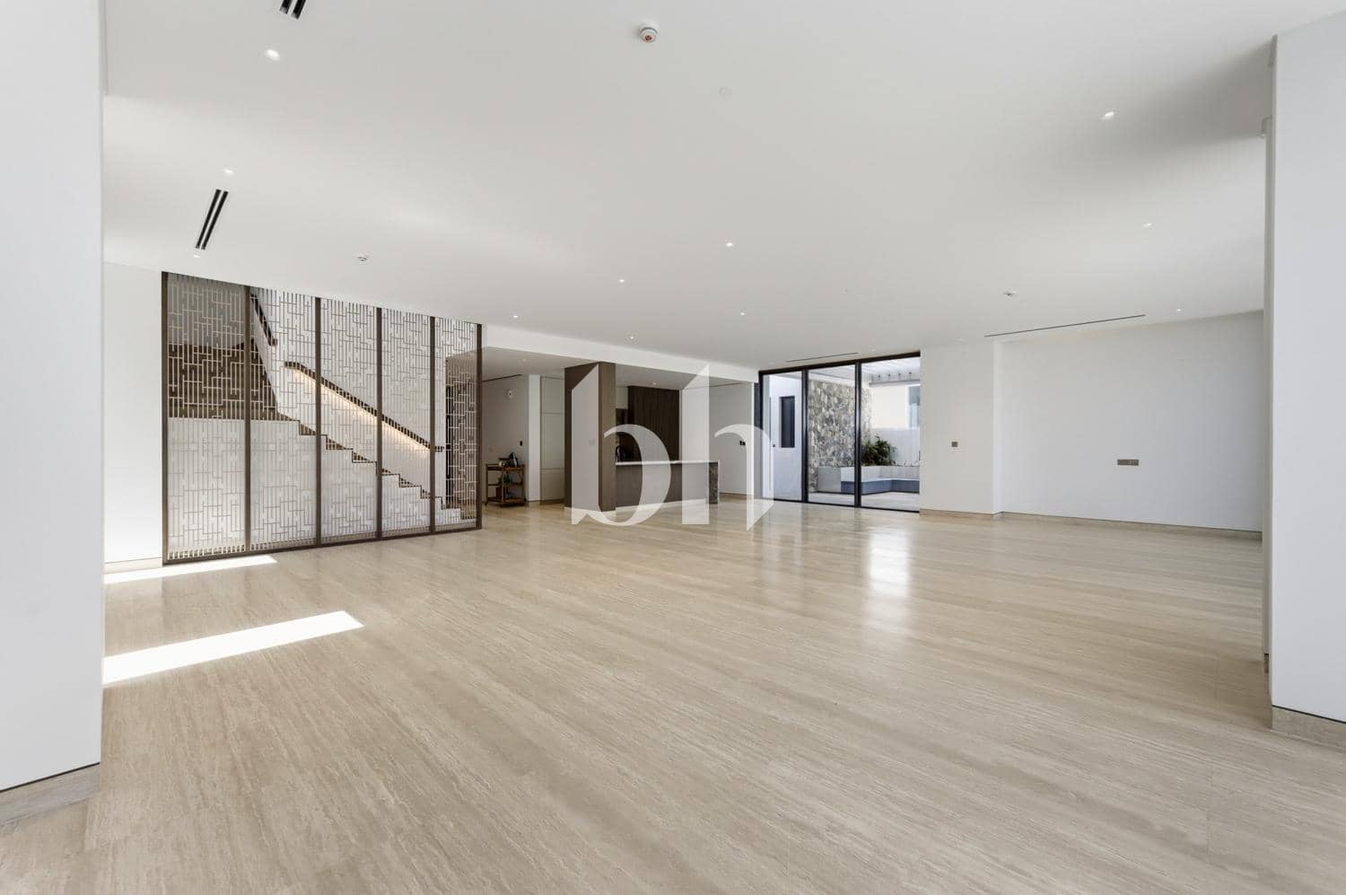 5 Bedroom Townhouse in Alaya Gardens - photo 1