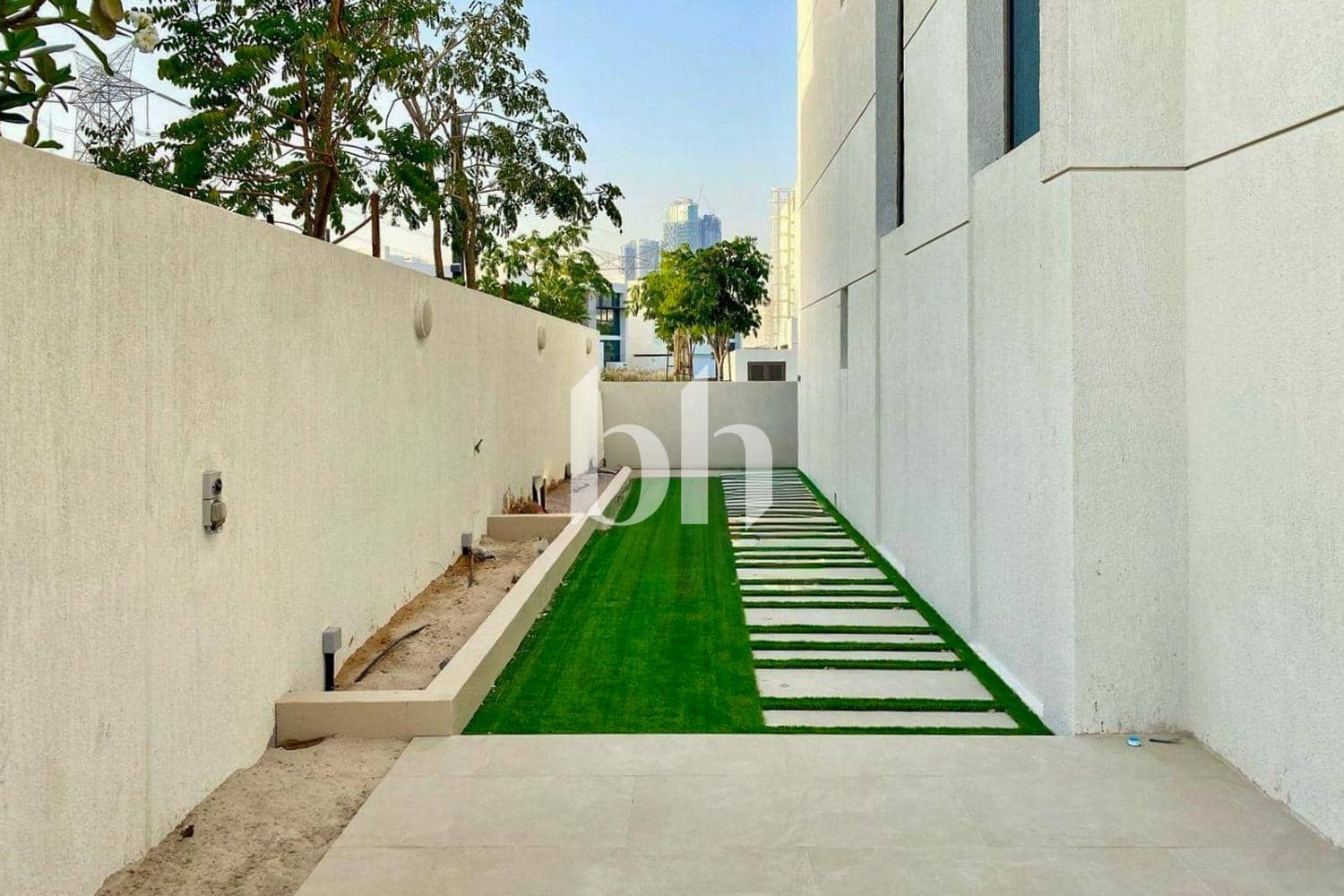 4 Bedroom Villa in District One Villas - photo 2