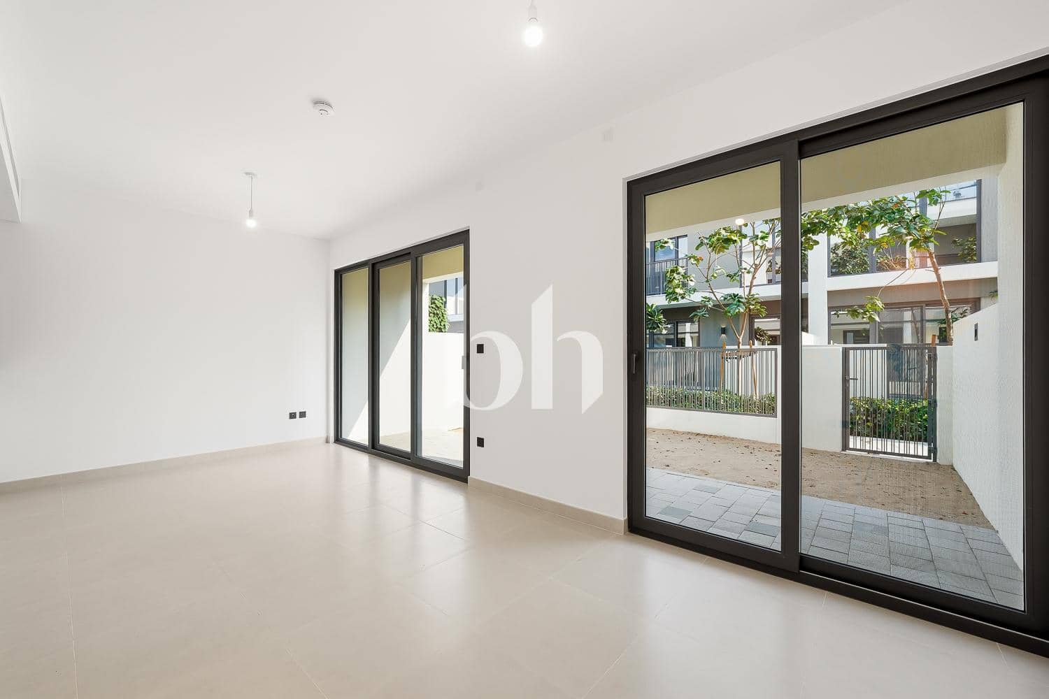 3 Bedroom Townhouse in Aura Gardens B - photo 1