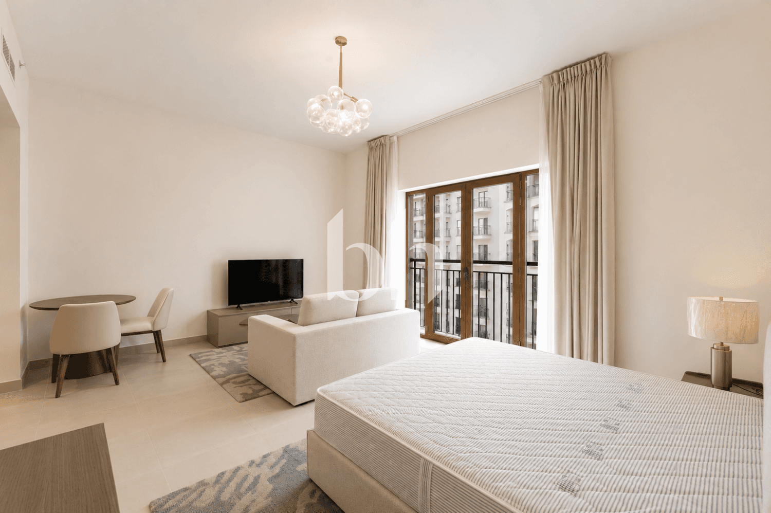 Studio Apartment in Apartments 4 - photo 1