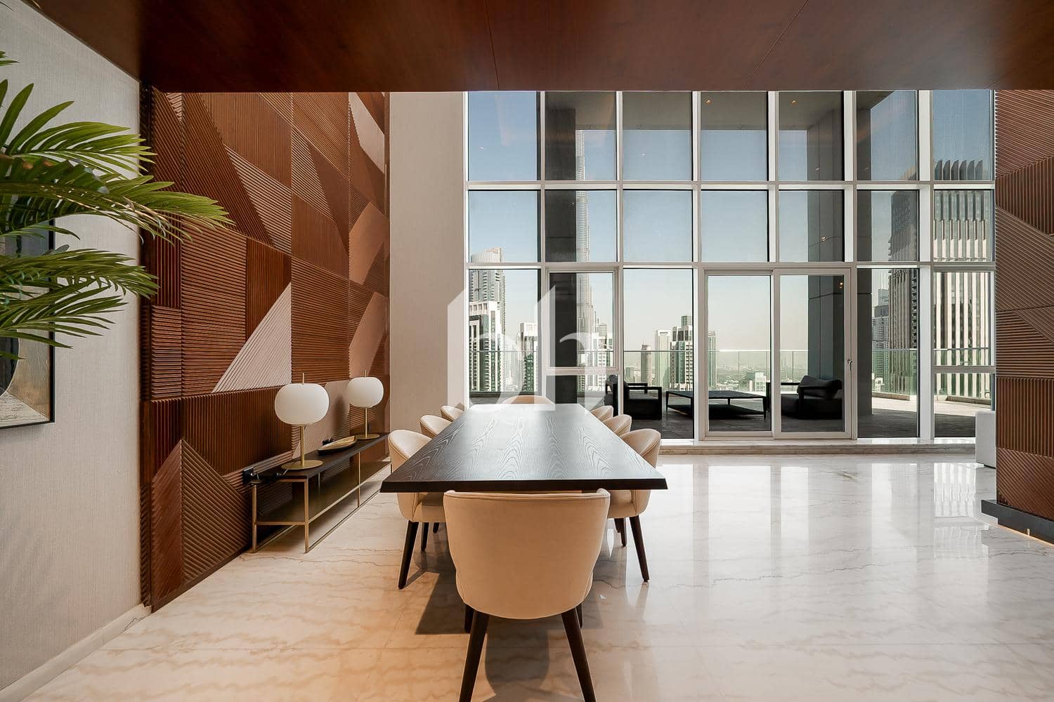 4 Bedroom Penthouse in SAAS Tower - photo 2