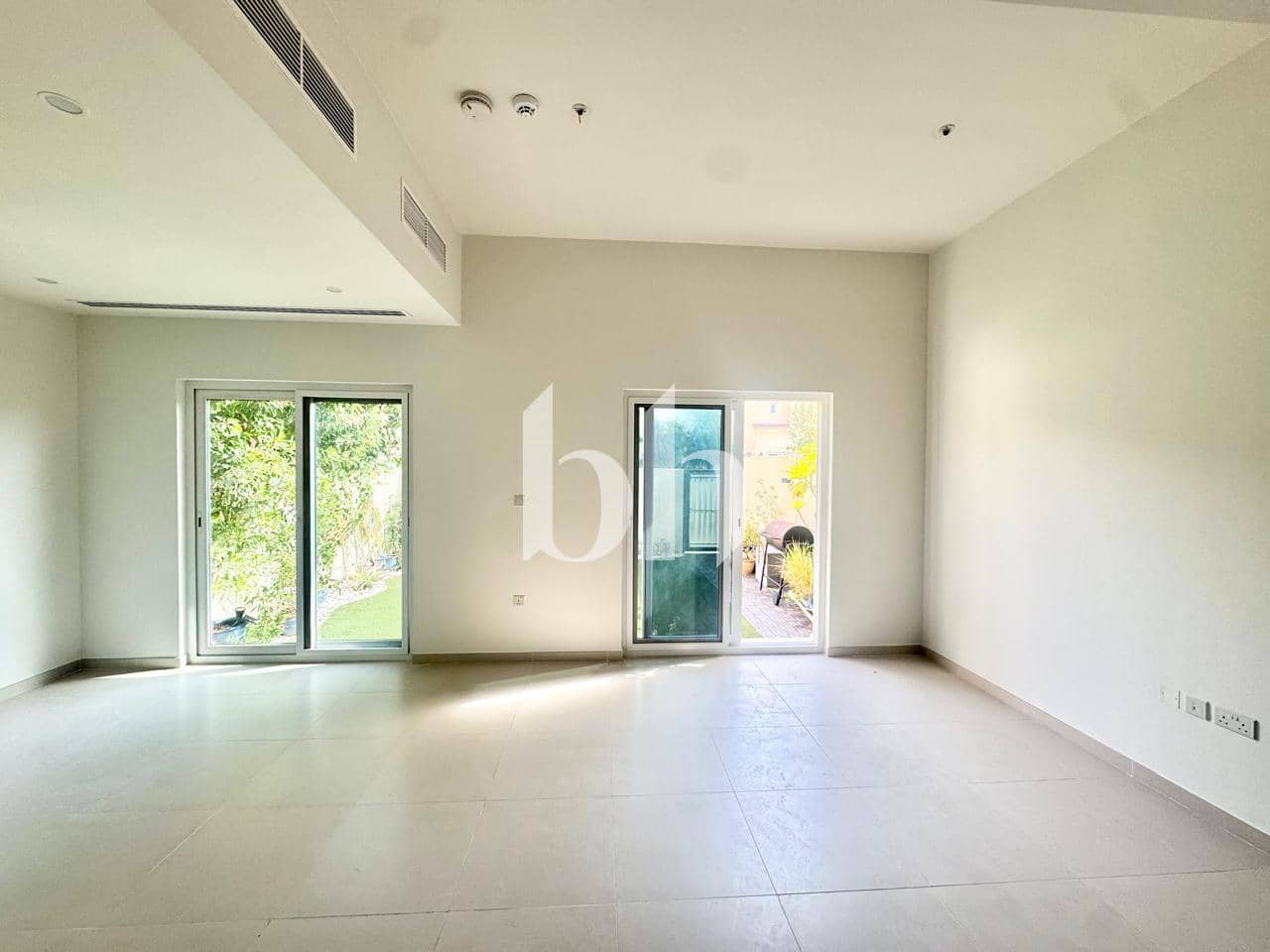 3 Bedroom Townhouse in Amaranta 1 - photo 2