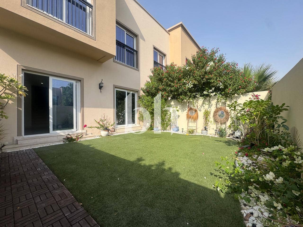 3 Bedroom Townhouse in Amaranta 1
