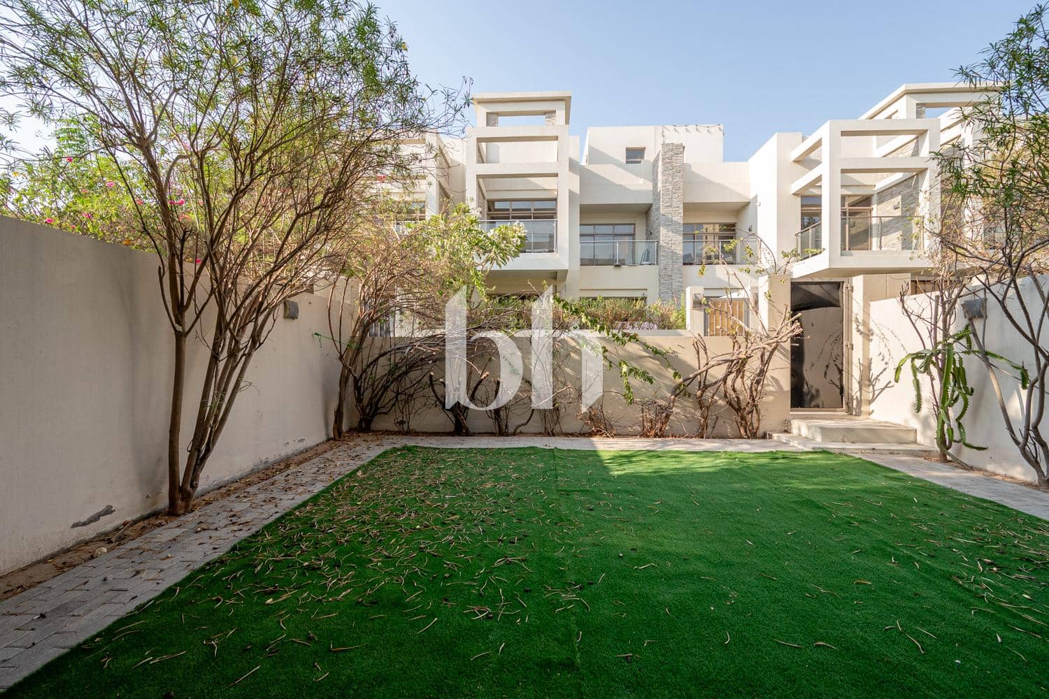 3 Bedroom Townhouse in Polo Townhouses - photo 1