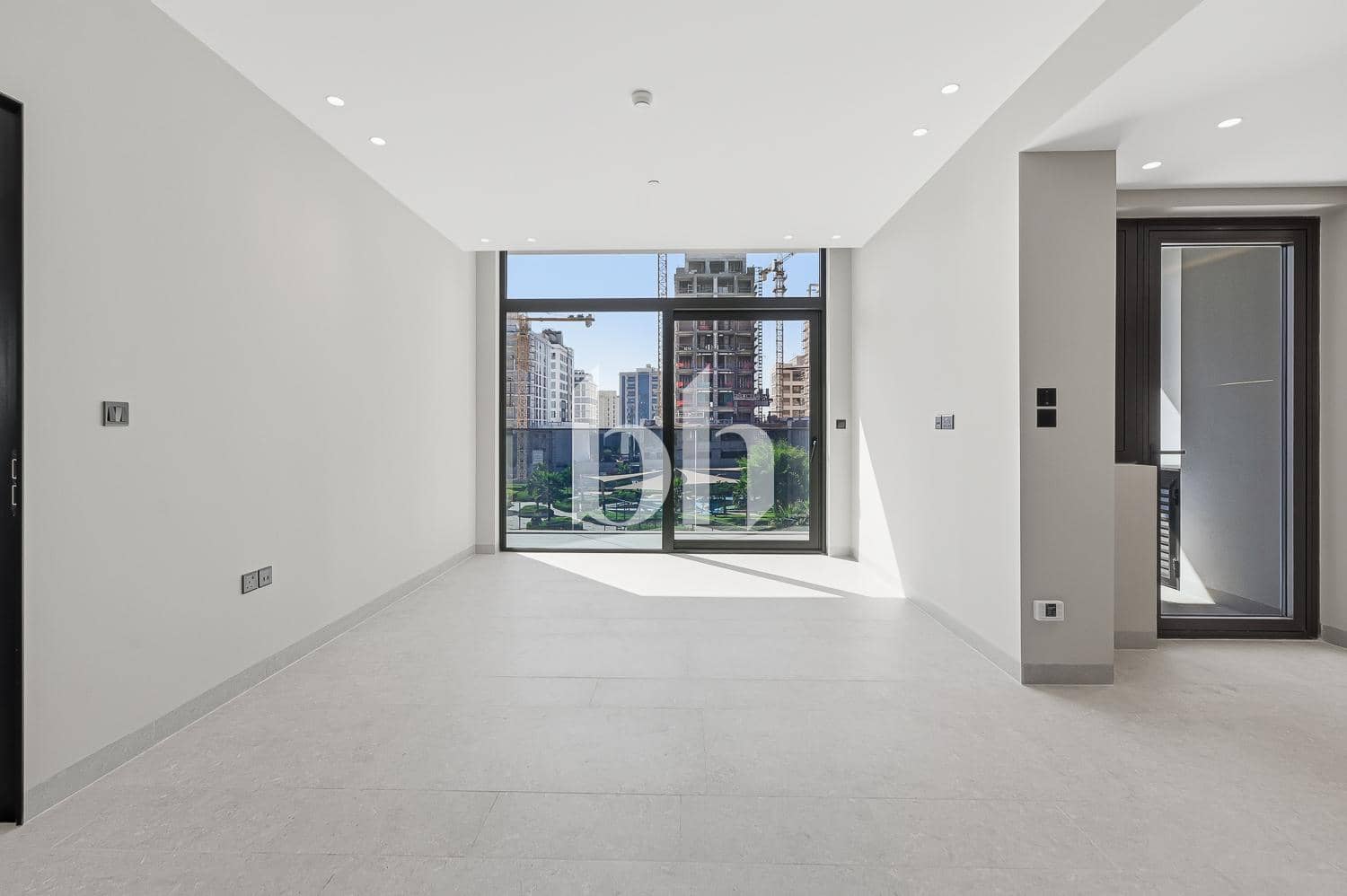 2 Bedroom Apartment in Jasmine House - photo 2