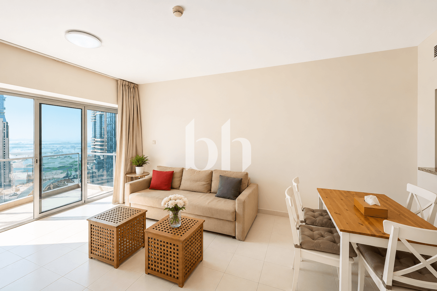 1 Bedroom Apartment in Marina Tower - photo 2