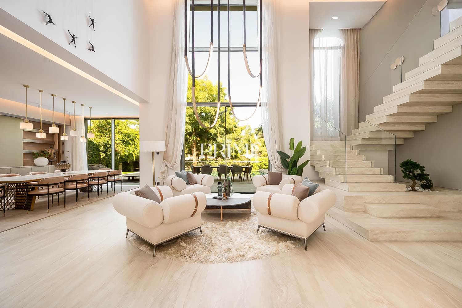 4 Bedrooms Villa in Garden Hall - photo 1