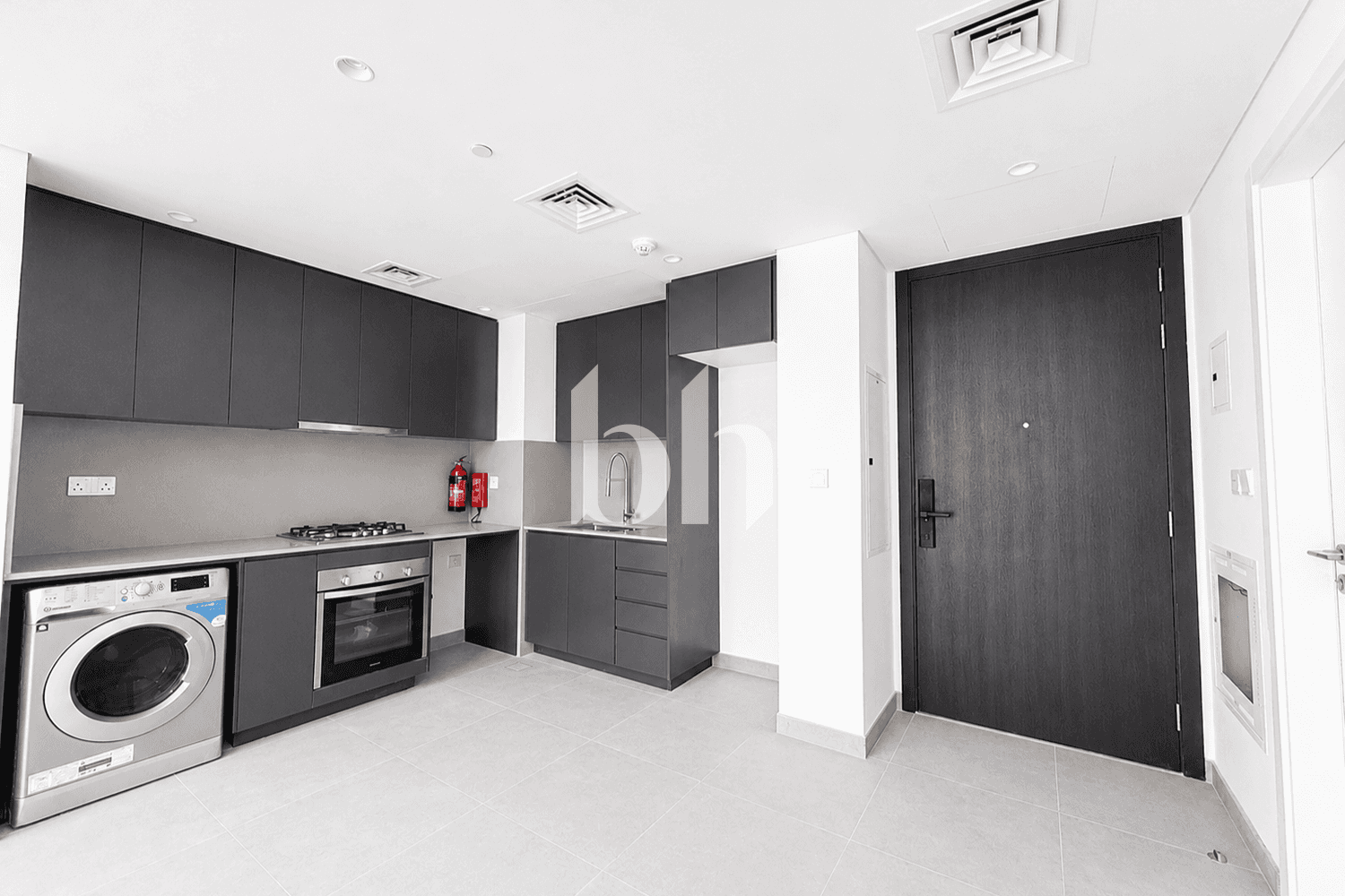 2 Bedroom Apartment in Sokoon - photo 1