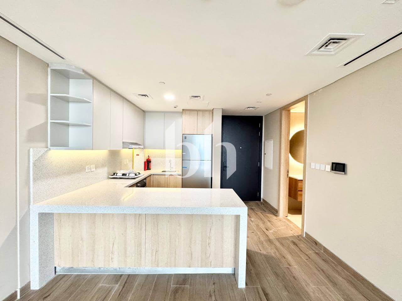 1 Bedroom Apartment in Al Ghurair Residence 5 - photo 2