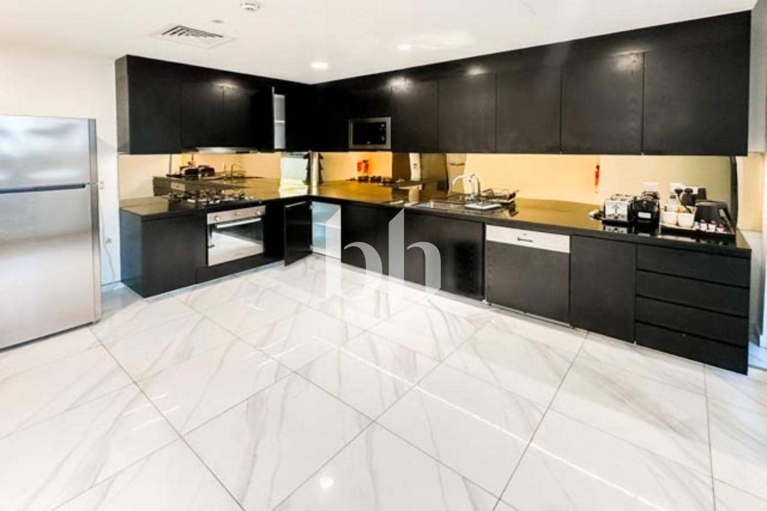 3 Bedroom Apartment in ATRIA RA - photo 2