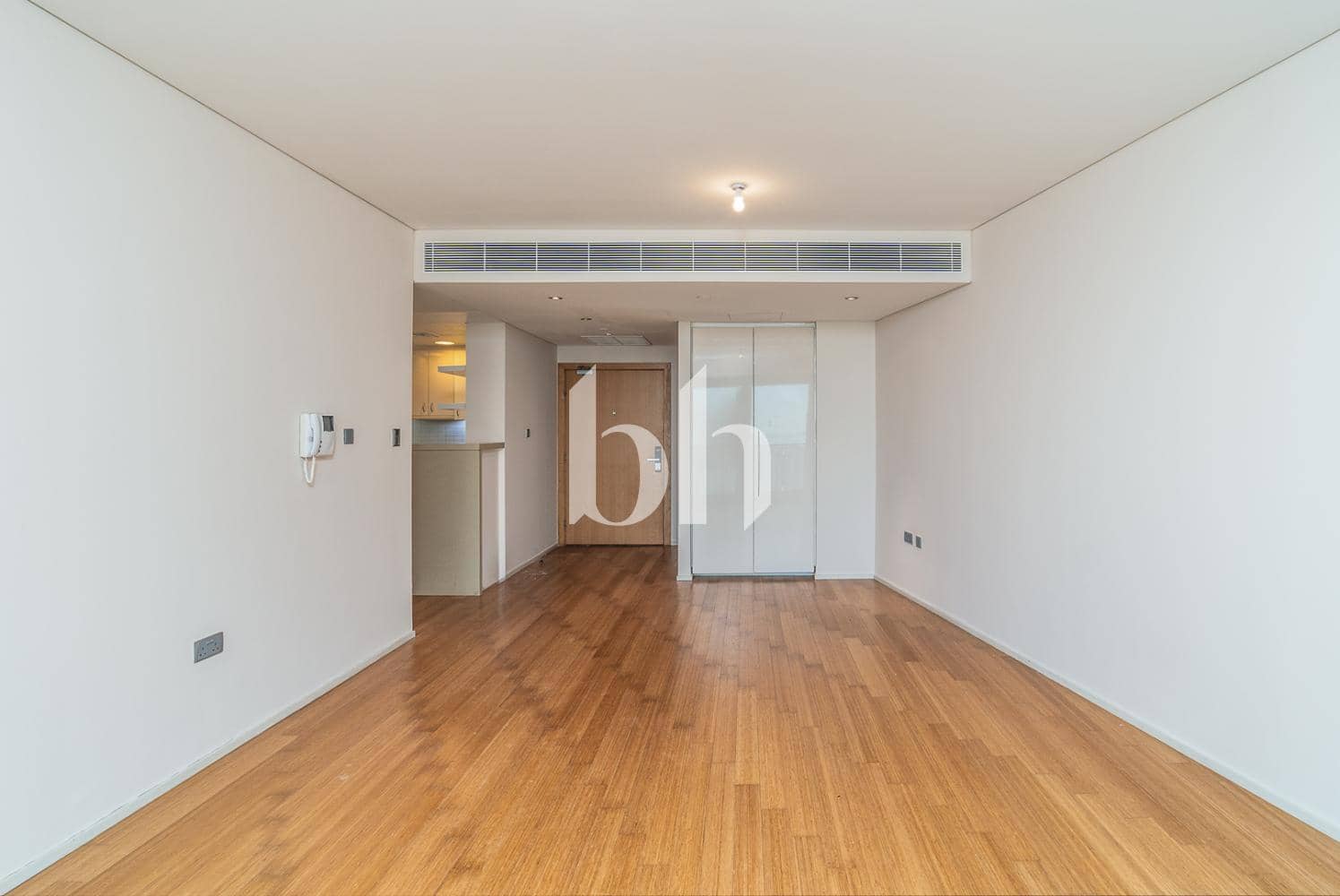 2 Bedroom Apartment in Al Rahba - photo 2