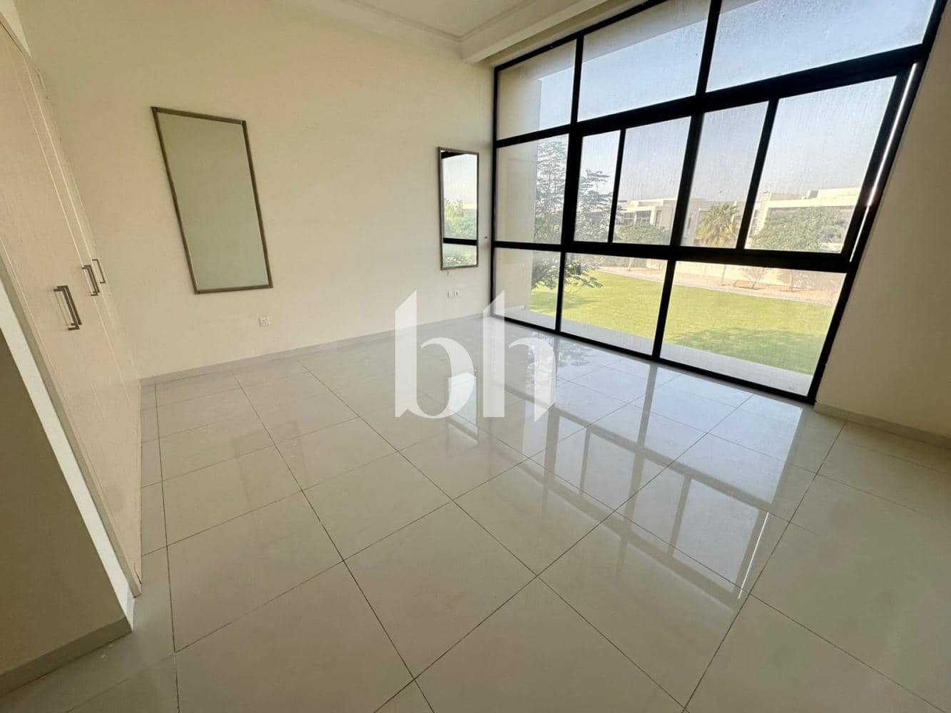 4 Bedroom Villa in The Turf - photo 1