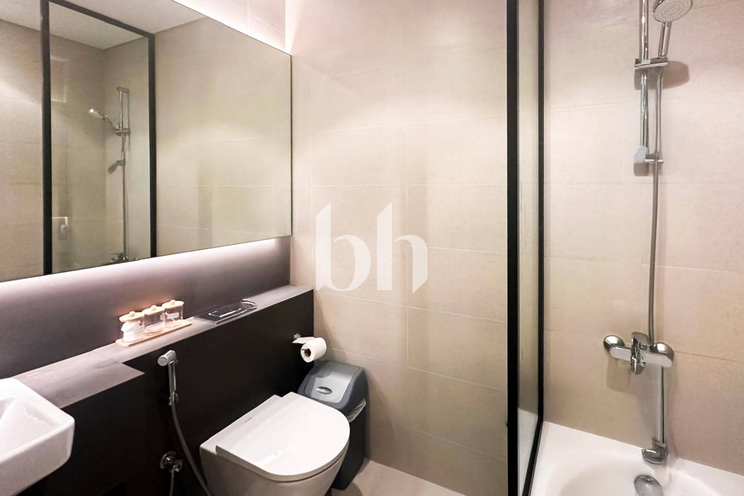 2 Bedroom Townhouse in Robinia - photo 1