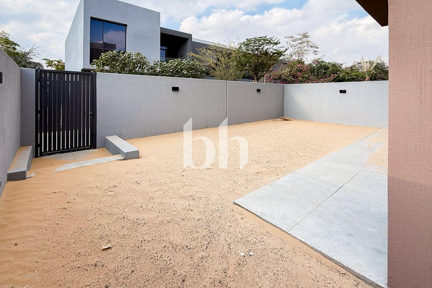 3 Bedroom Townhouse in Kaya - photo 2